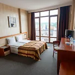Premier - Center, Panorama View 大特尔诺沃