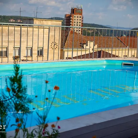 Premier - Center, Panorama View Hotel Veliko Tárnovo
