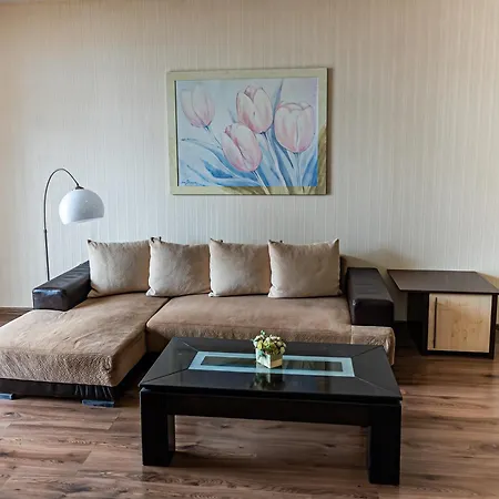 Premier - Center, Panorama View Veliko Tărnovo
