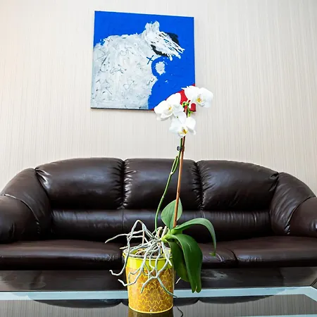 Premier - Center, Panorama View Hotel 4*