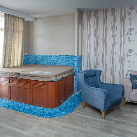 Premier - Center, Panorama View 4*