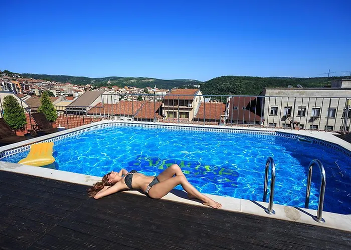 Premier - Center, Panorama View Veliko Tărnovo